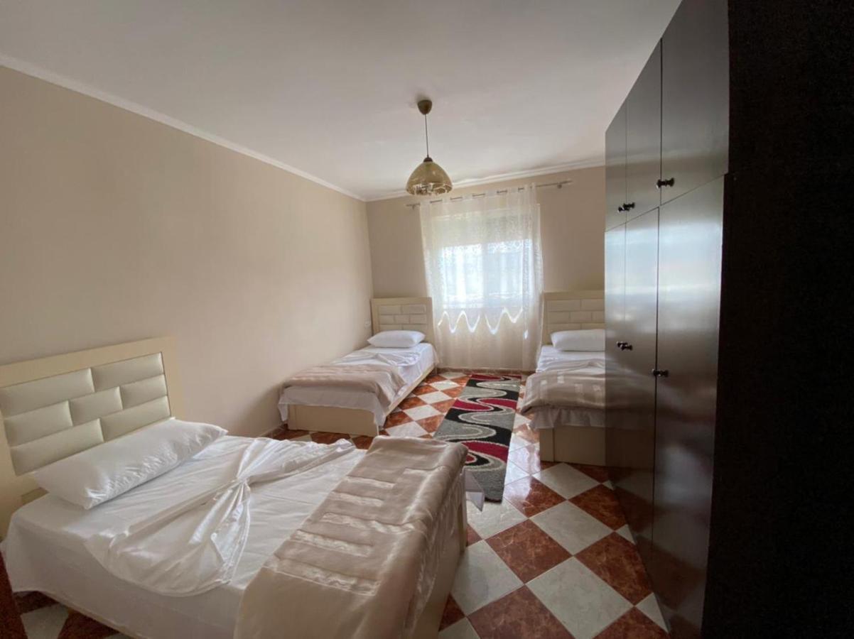 Dibra'S Apartment Shkoder Exterior photo
