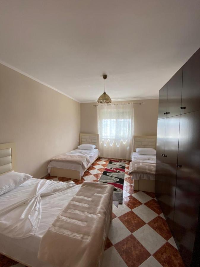 Dibra'S Apartment Shkoder Exterior photo